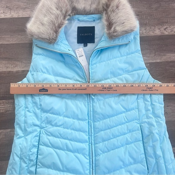 Talbots NWT Faux Fur Collar Down Pufferβ Vest - Picture 8 of 12